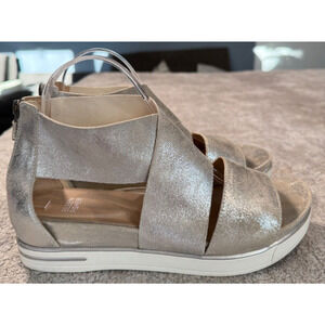 Eileen Fisher Sport Platinum Glitter Gold Suede Hidden Wedge Sandals Size 9